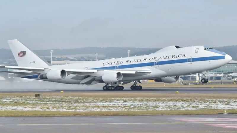chinese-student-detained-at-jfk-over-photos-of-us-doomsday-plane-at-offutt-air-force-base-1777842395846-1280x720