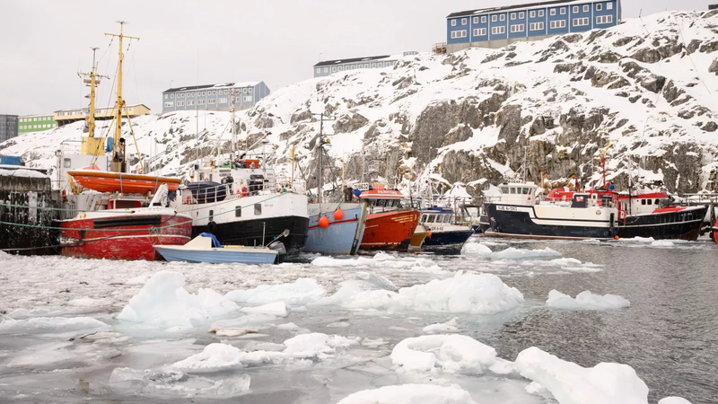 fishing-vessels-greenland